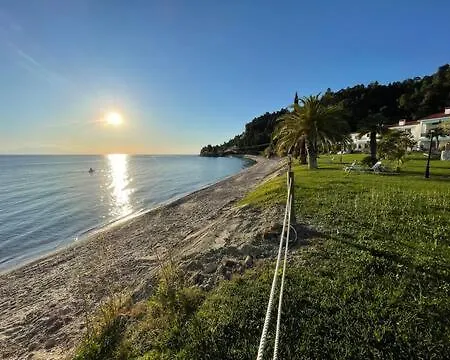 Apartament Seafront Family Apartment-pontus