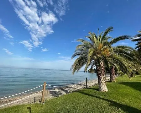 Seafront Family Apartment-pontus Apartament Skála Foúrkas