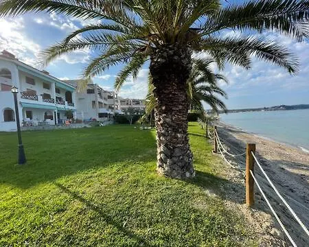 Apartament Seafront Family Apartment-pontus *