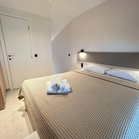 Seafront Family Apartment-pontus * Skála Foúrkas
