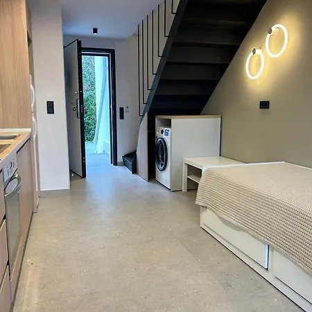 Seafront Family Apartment-pontus Daire
